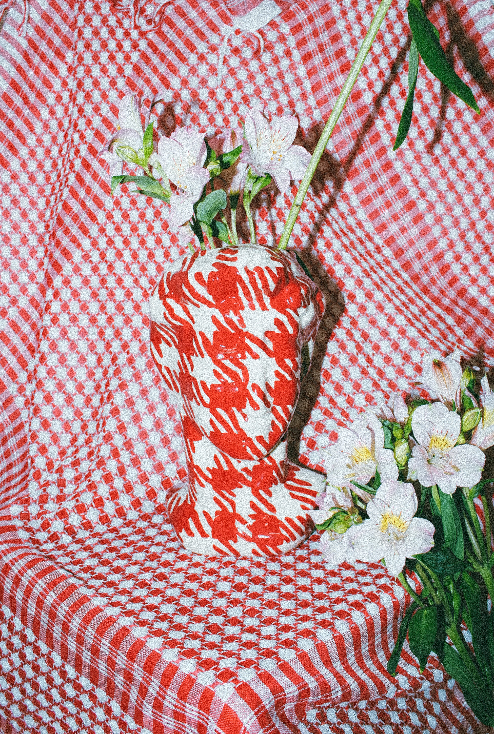 David Deux Fois Vase - Red Gingham