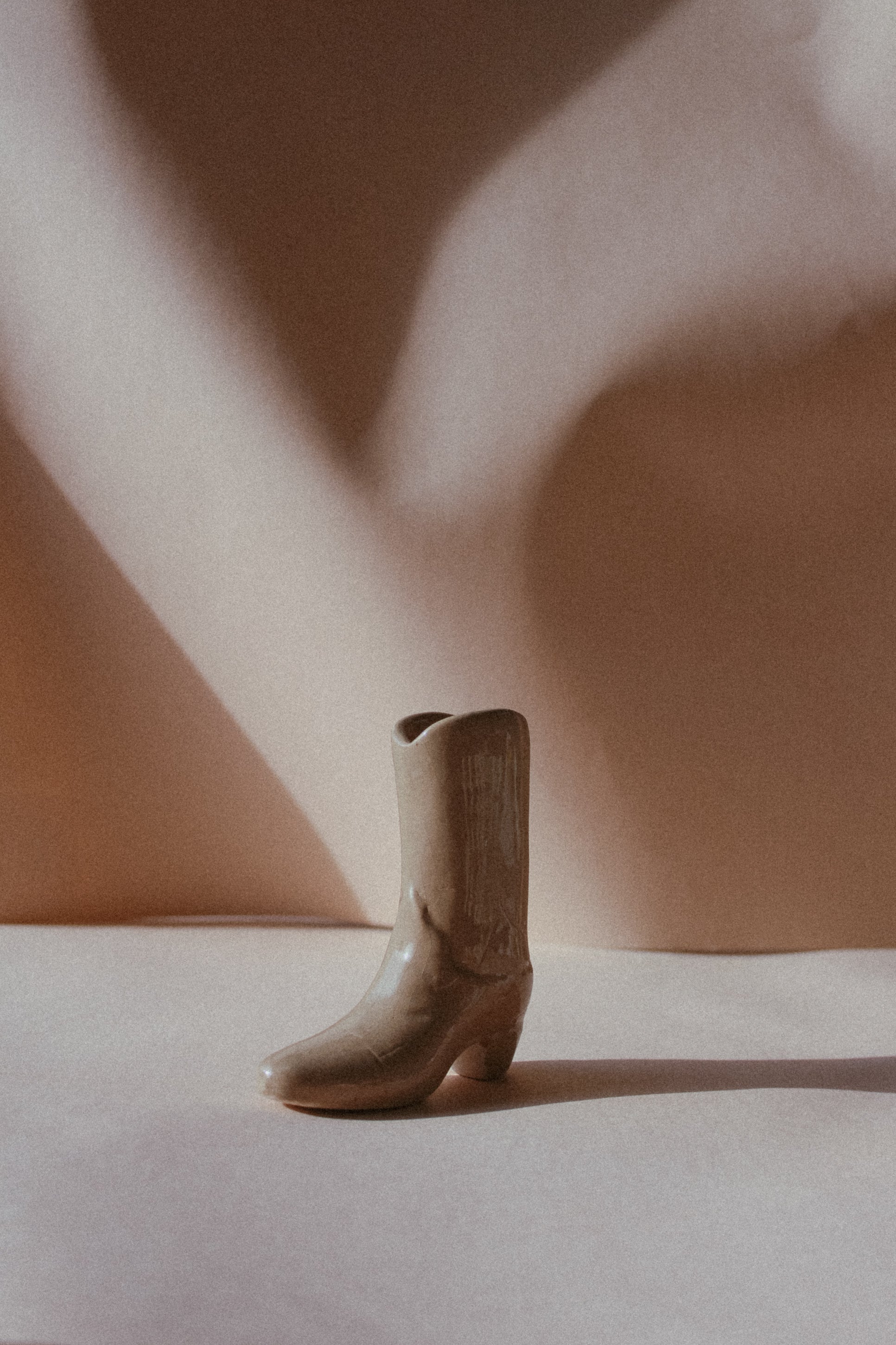 Cowboy boot mini vase - Brown